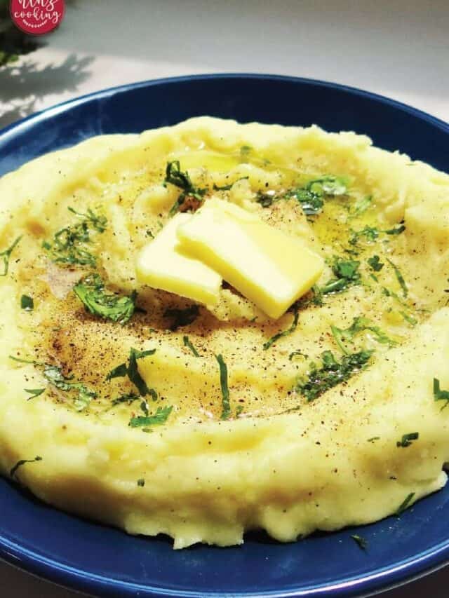 cropped-creamy-garlic-mashed-potatoes-recipe-01-min.jpg