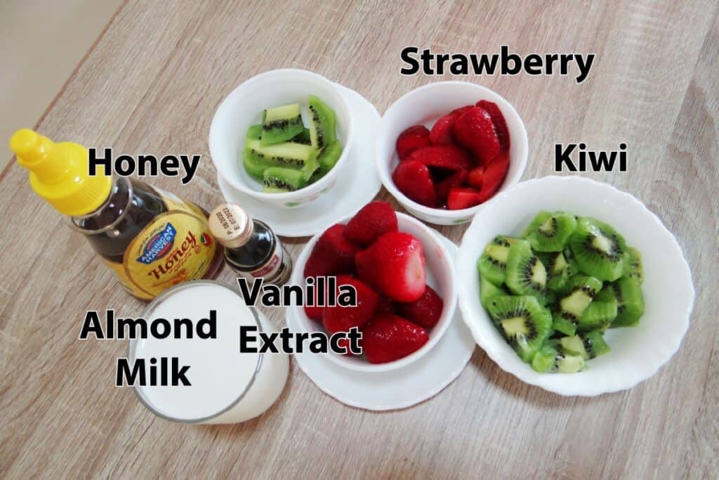 strawberry kiwi smoothie ingredients